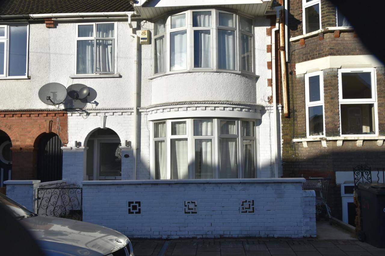 Hotel Clarendon House Luton  Zewnętrze zdjęcie
