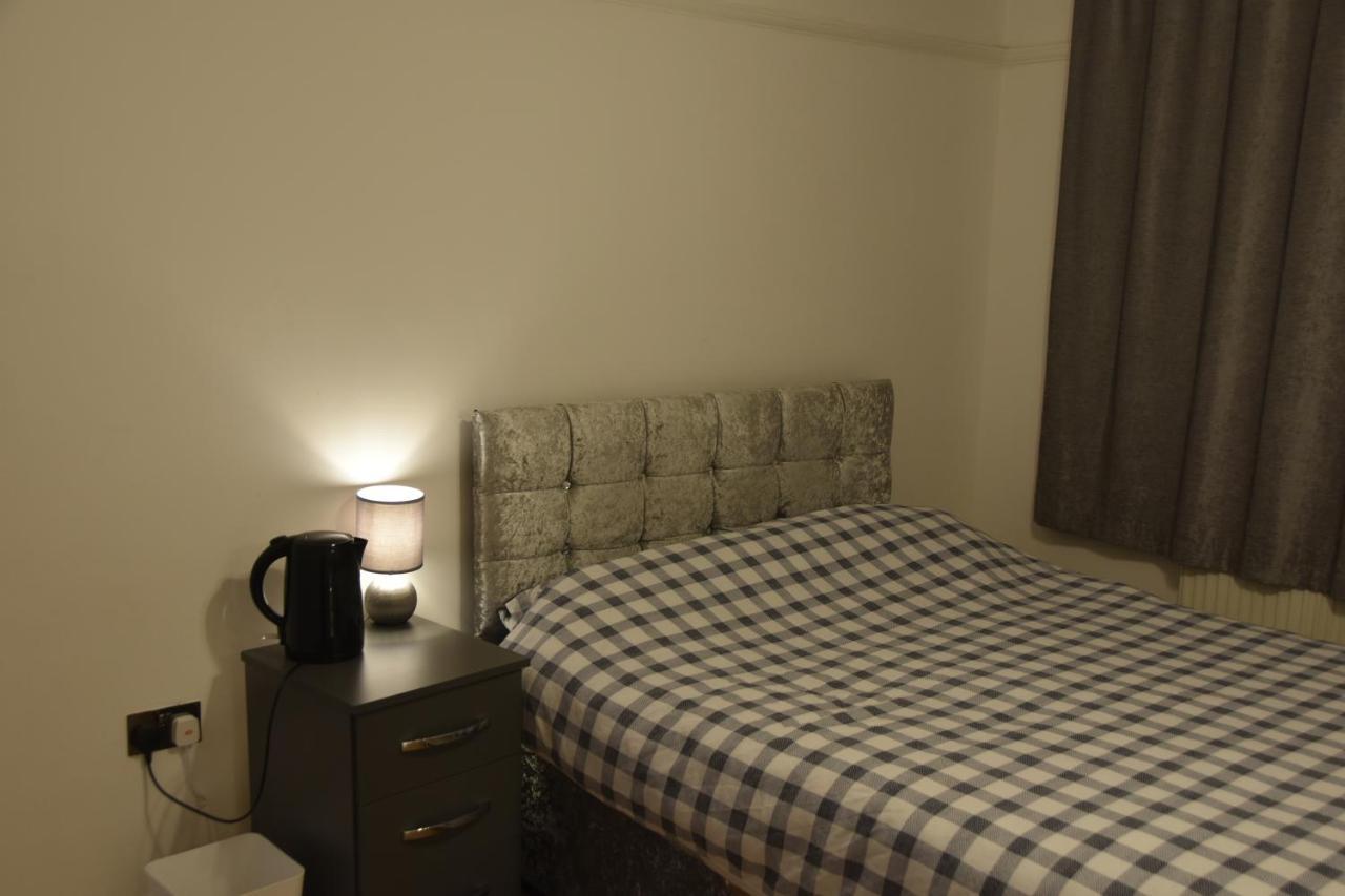 Hotel Clarendon House Luton  Zewnętrze zdjęcie